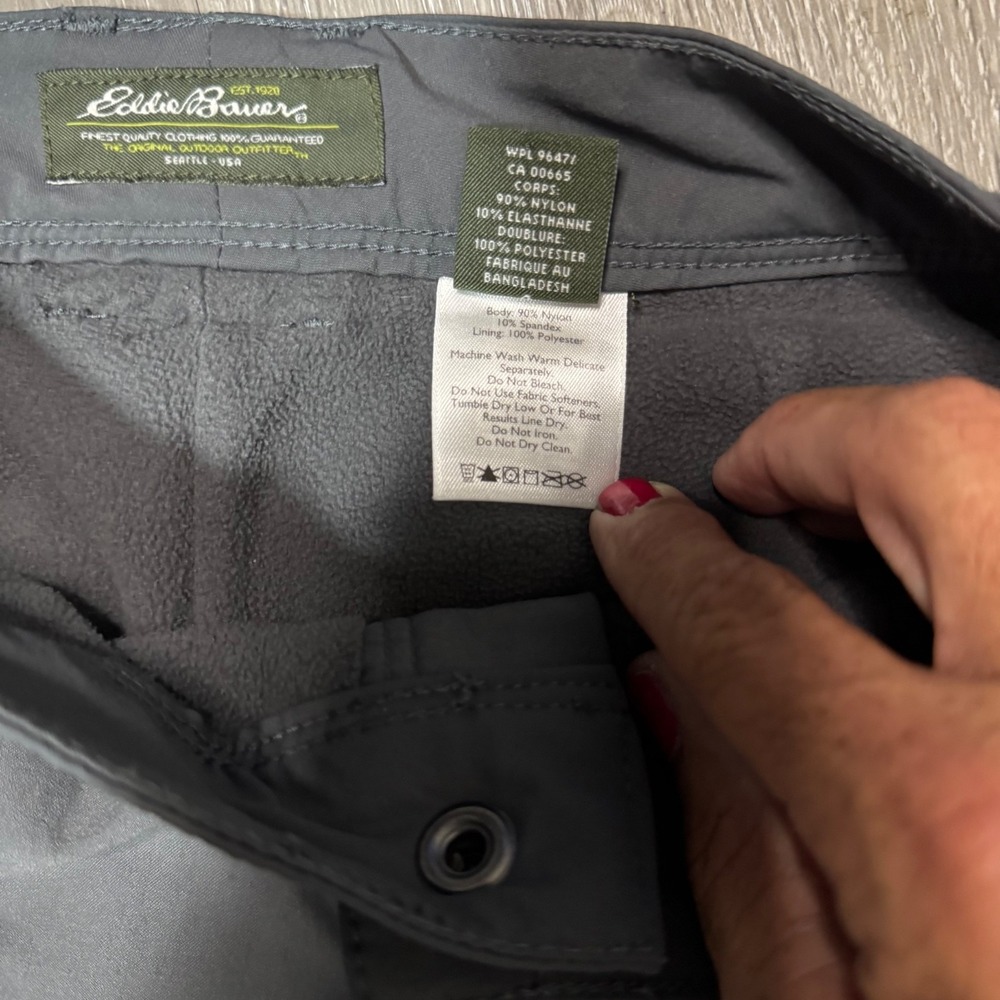 Eddie Bauer Womens Gray Stretch Fleece Lined Travel Pants Straight Leg Size 4 - Picture 3 of 8
